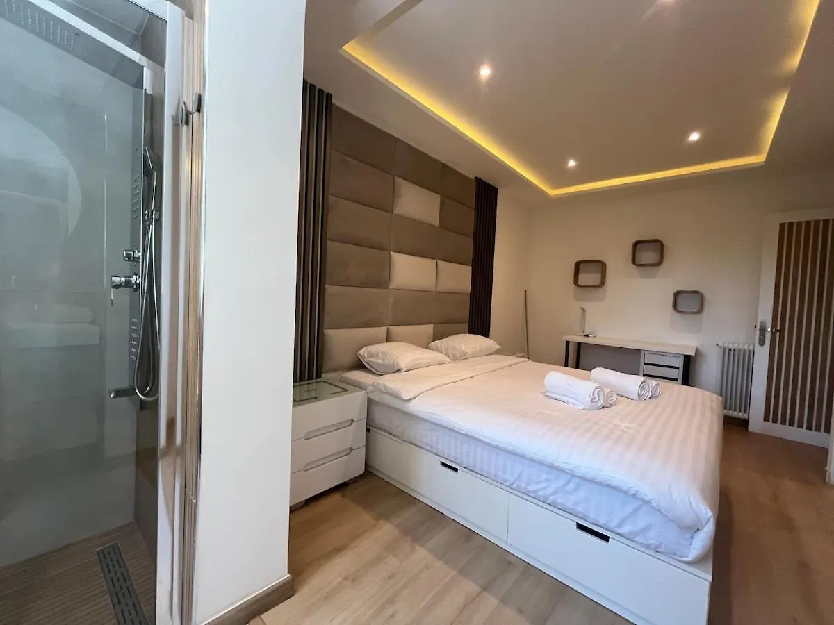 Beautiful 4 Bedroom Villa With Pool, Jacuzzi Biot