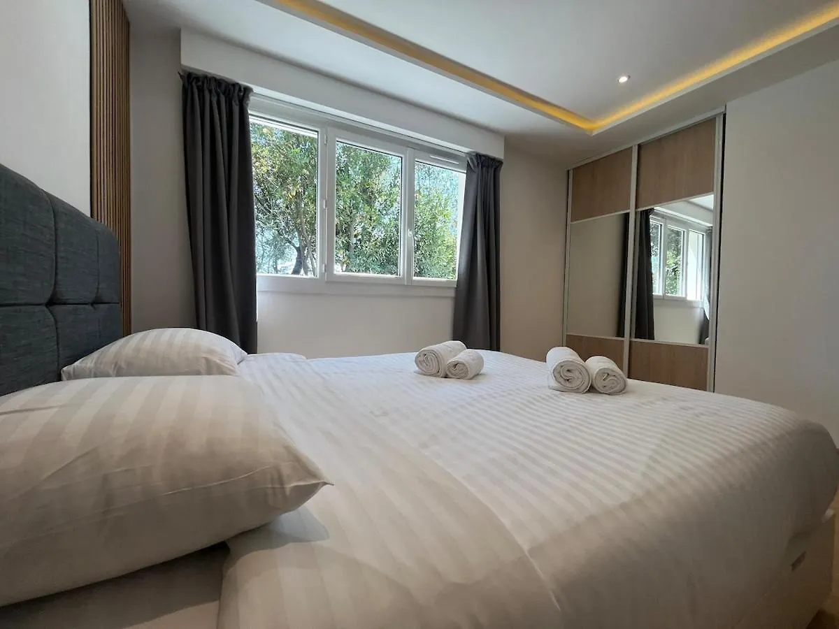 Beautiful 4 Bedroom Villa With Pool, Jacuzzi Biot
