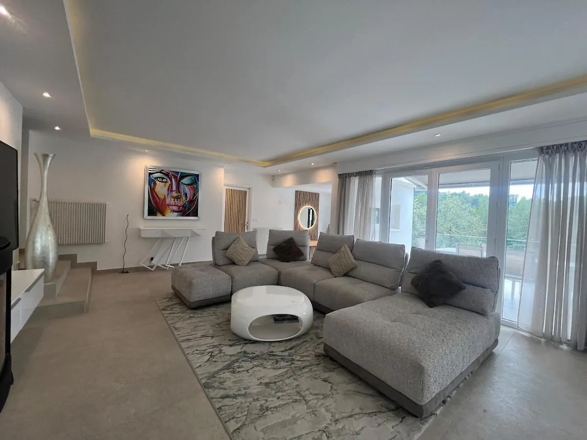 Beautiful 4 Bedroom Villa With Pool, Jacuzzi Biot